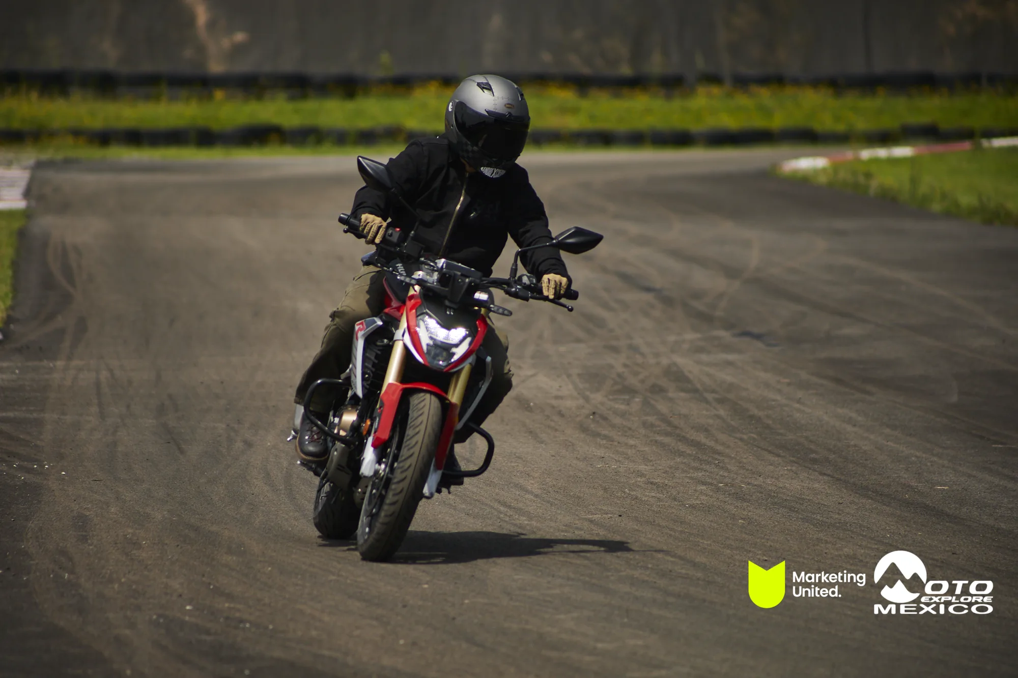 HUNK TRACKDAY 268